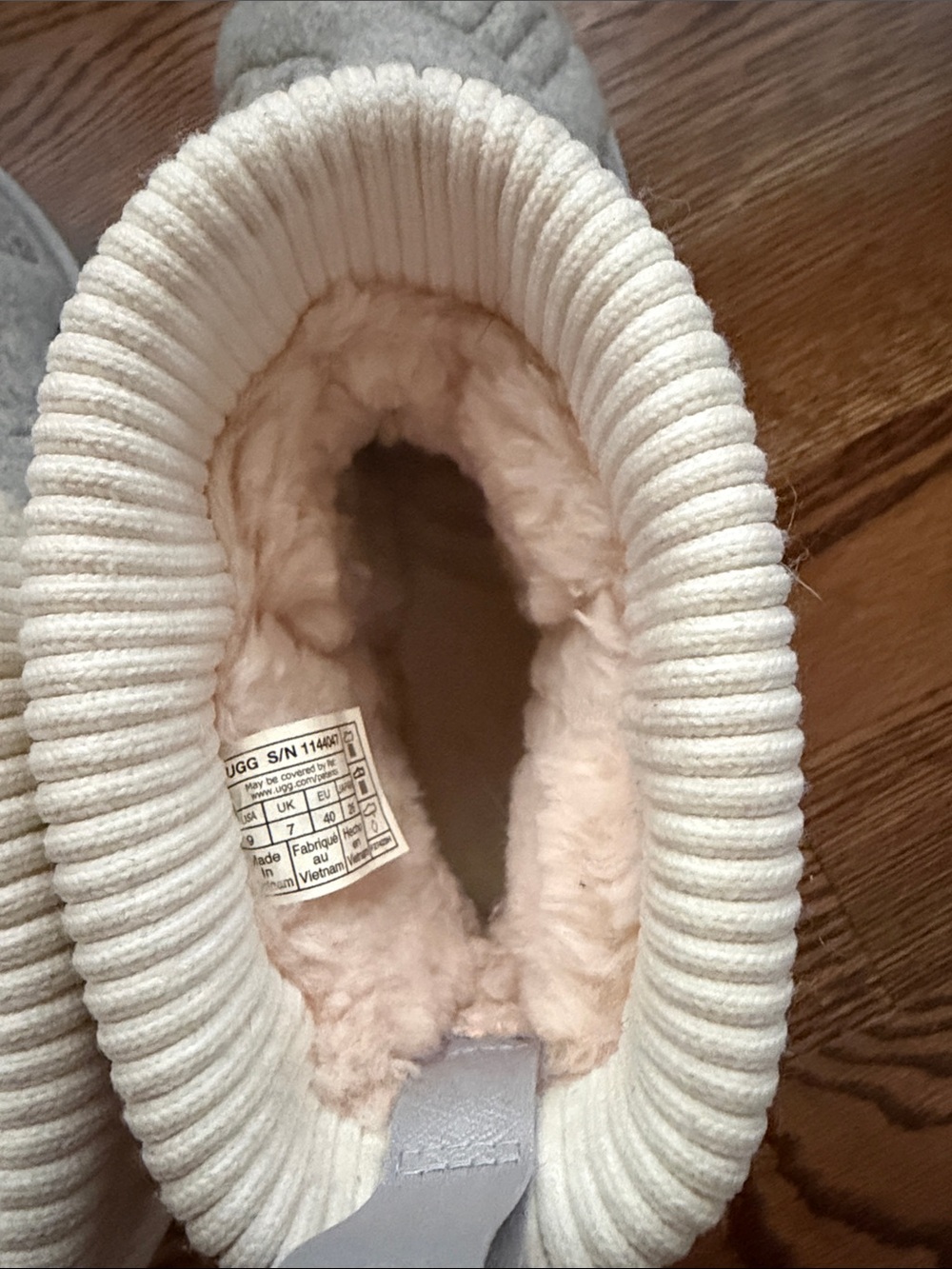Ugg platform grey felt boots 9 - Picture 9 of 12
